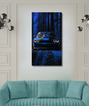 Cuadro decorativo vertical Dodge Challenger SRT Hellcat azul en bosque nocturno impreso en tela canvas